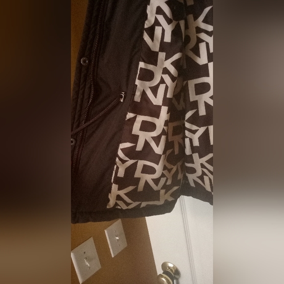 Chocolate Brown DKNY XS Jacket Gorgeous Lining, adjustable waist - Picture 2 of 11